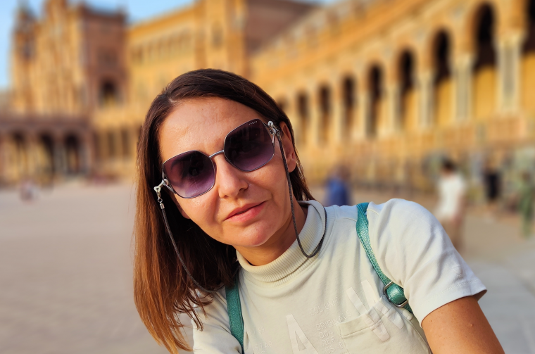 Златина Попова